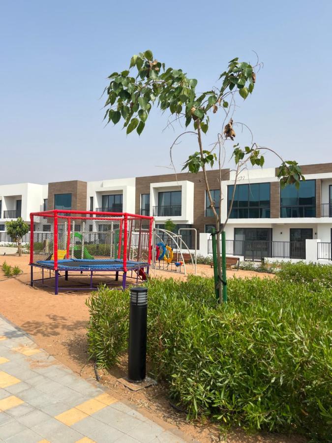 Relaxing Villa With Access To Pool And Beach Ras al-Khaimah Exterior foto