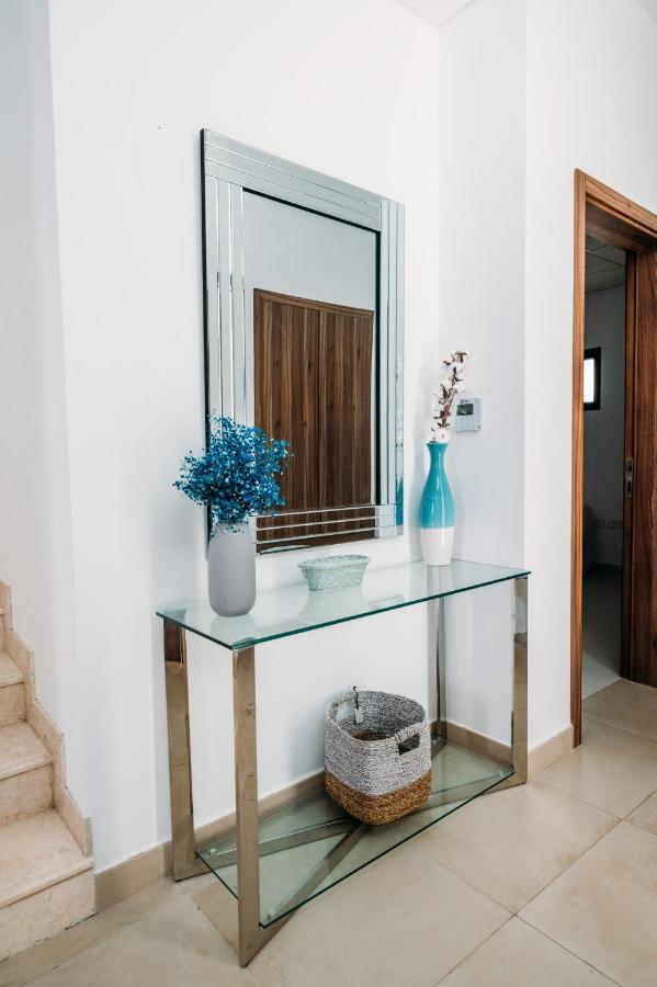 Relaxing Villa With Access To Pool And Beach Ras al-Khaimah Exterior foto